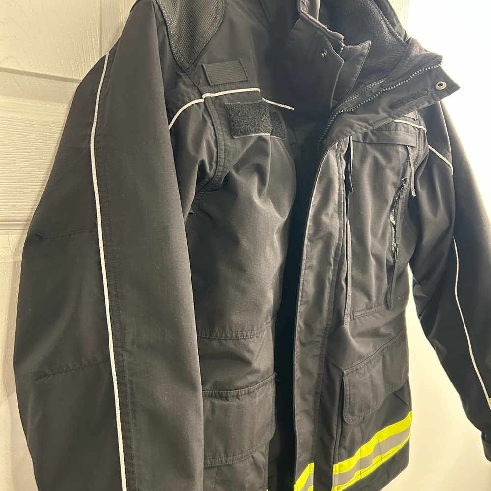5.11 Responder Parka Jacket medium - Picture 5 of 6